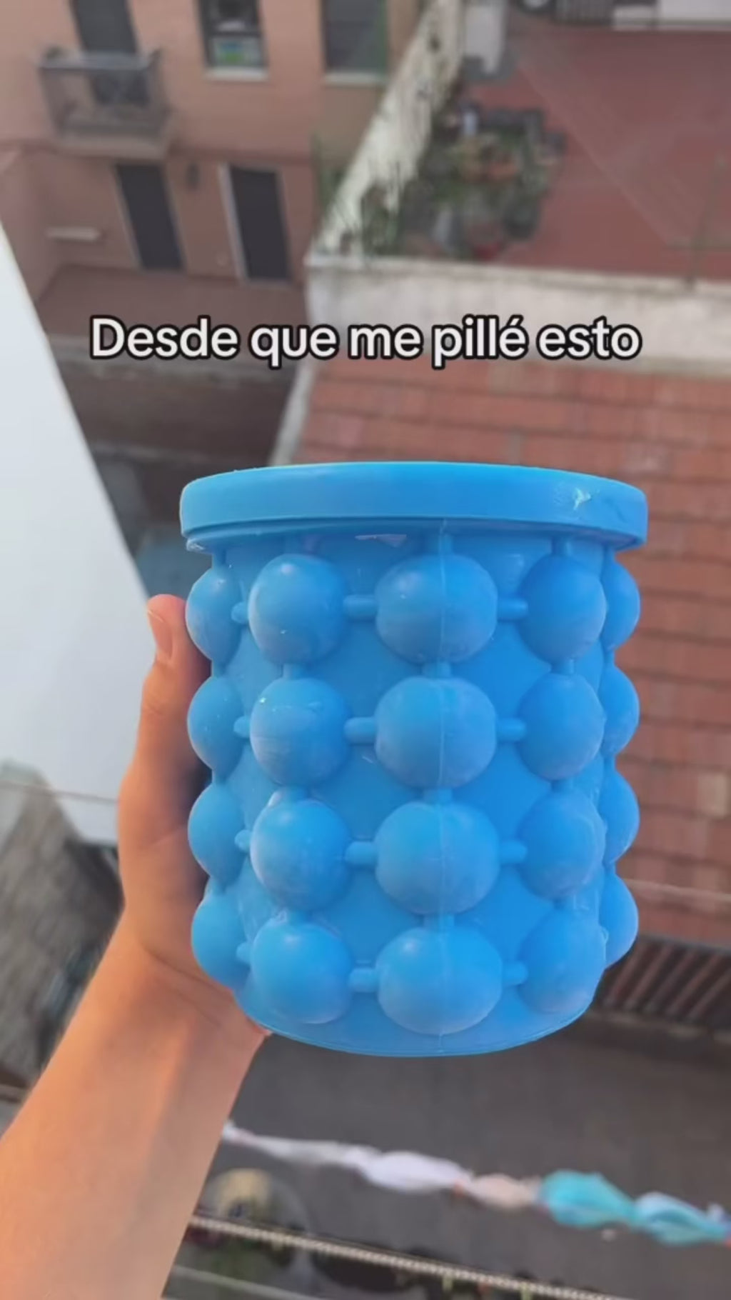 CUBO DE SILICONA PARA HACER HIELO